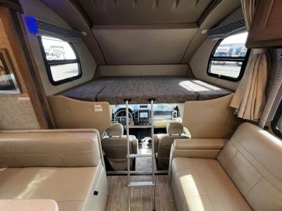 2021 Thor Motor Coach OMNI - Photo 32