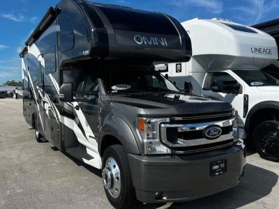 2021 Thor Motor Coach OMNI - Photo 1