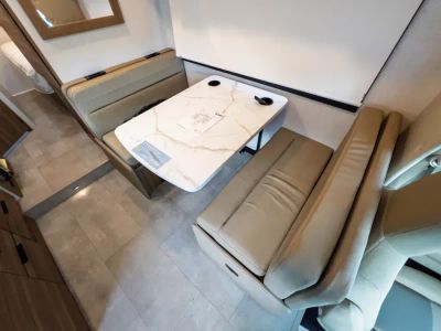2027 Thor Motor Coach CHATEAU — photo 8 view