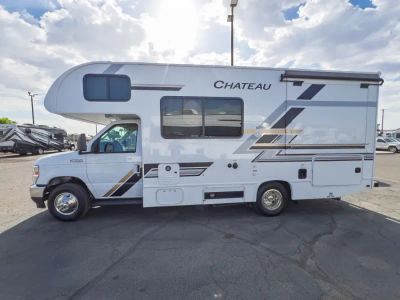 2027 Thor Motor Coach CHATEAU — photo 21 view