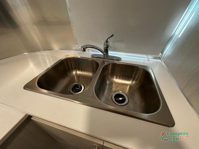 2026 Airstream Bambi — photo 18 view