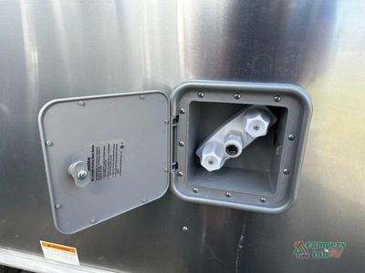2026 Airstream Bambi — photo 40 view