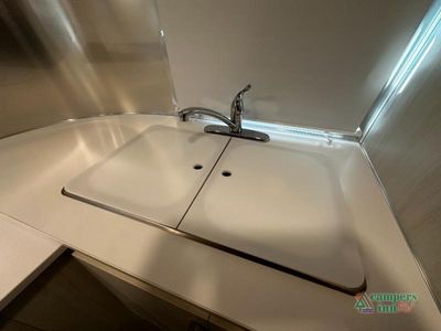 2026 Airstream Bambi — photo 17 view