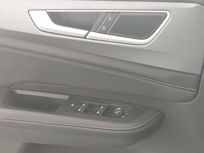2025 Volkswagen Atlas Cross Sport — photo 18 view