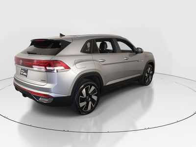 2025 Volkswagen Atlas Cross Sport — photo 7 view