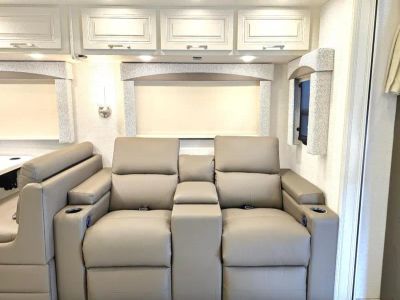 2026 Entegra ACCOLADE XL - Photo 15