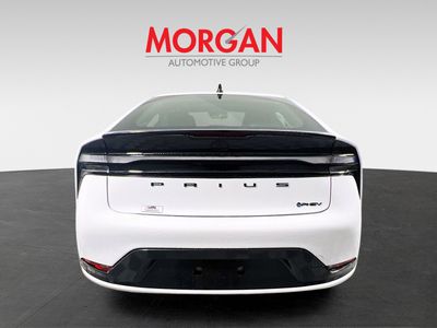 2026 Toyota Prius Plug-In Hybrid - Photo 6