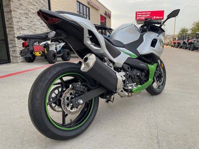 2024 Kawasaki Ninja 7 Hybrid ABS - Photo 6
