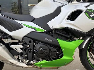 2024 Kawasaki Ninja 7 Hybrid ABS - Photo 11