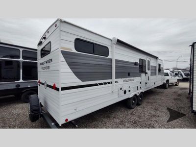 2025 Forest River RV Wildwood - Photo 5