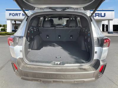2026 Subaru Outback — photo 12 view