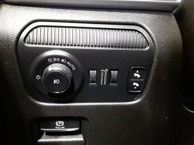 2023 Jeep Wagoneer L - Photo 26