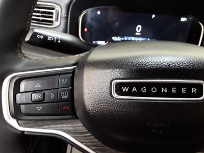 2023 Jeep Wagoneer L - Photo 28