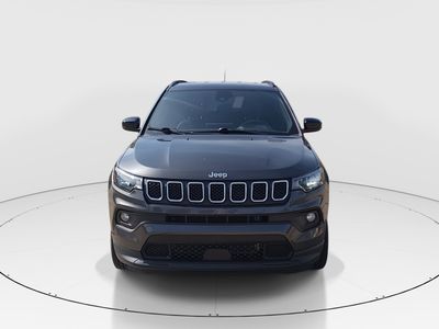 2024 Jeep Compass - Photo 2