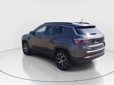 2024 Jeep Compass - Photo 5