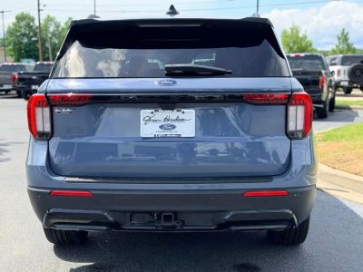 2025 Ford Explorer - Photo 9