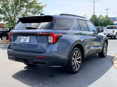2025 Ford Explorer - Photo 7