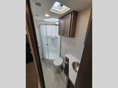 2024 Thor Motor Coach Chateau - Photo 14