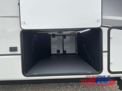 2025 Keystone RV Montana - Photo 5
