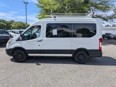 2019 Ford Transit-150 - Photo 2