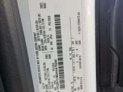 2019 Ford Transit-150 - Photo 23