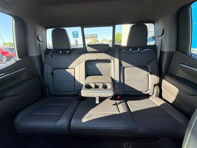 2022 Chevrolet Silverado 1500 — photo 33 view