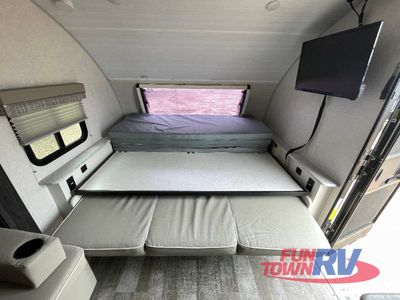 2022 Forest River RV R Pod - Photo 9