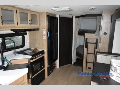 2026 Forest River RV Cherokee Grey Wolf Black Label - Photo 8
