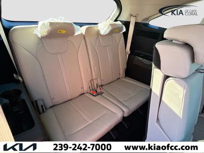 2026 Kia Sorento — photo 19 view
