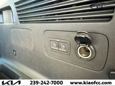 2026 Kia Sorento — photo 12 view