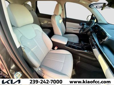 2026 Kia Sorento — photo 14 view