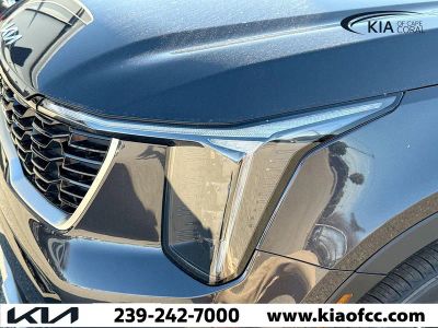 2026 Kia Sorento — photo 8 view