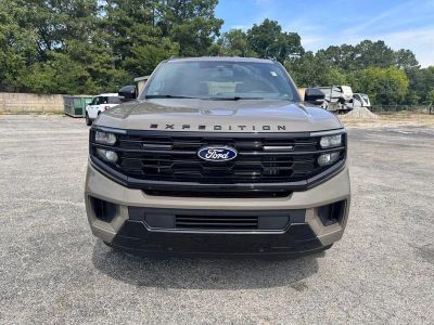 2027 Ford Expedition — side profile view