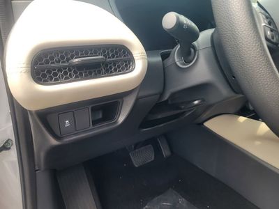 2026 Honda HR-V LX - Photo 17