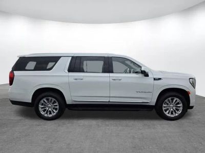 2023 GMC Yukon XL - Photo 3