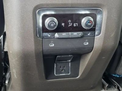 2023 GMC Yukon XL - Photo 18