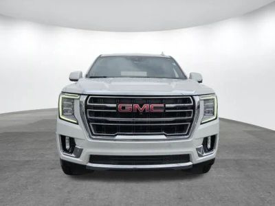 2023 GMC Yukon XL - Photo 2
