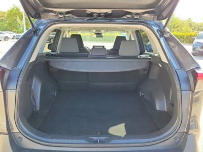 2024 Toyota RAV4 — photo 11 view