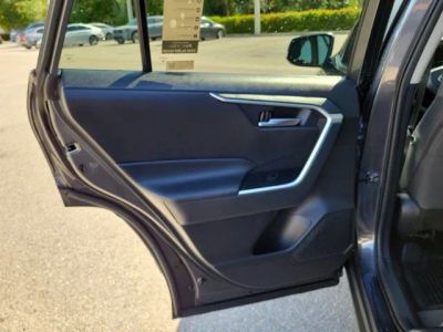 2024 Toyota RAV4 — photo 14 view