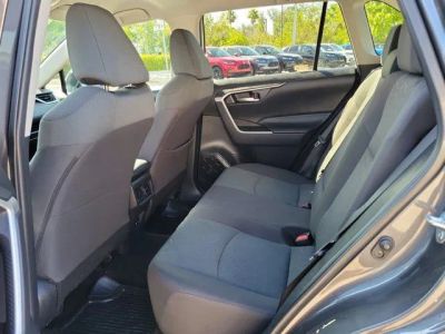 2024 Toyota RAV4 — photo 12 view
