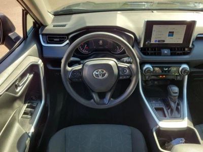 2024 Toyota RAV4 — photo 16 view