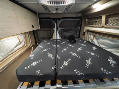 2027 Winnebago SOLIS POCKET — photo 13 view