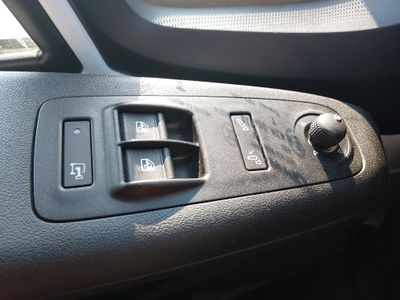 2025 Ram ProMaster Cargo Van — photo 18 view