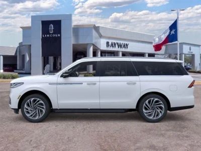 2026 Lincoln Navigator L — rear three-quarter view