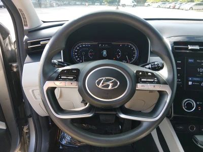 2023 Hyundai Tucson — photo 12 view