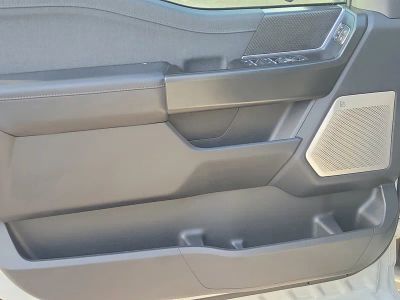 2023 Ford F-150 — photo 16 view