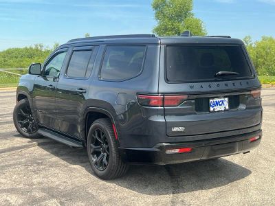 2023 Jeep Wagoneer — side profile view