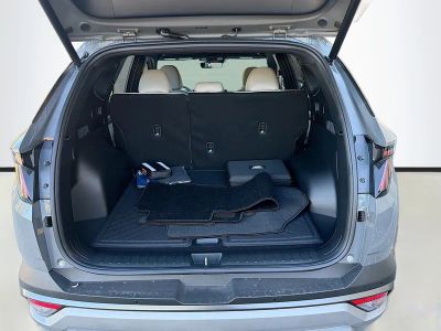 2026 Hyundai TUCSON — photo 12 view