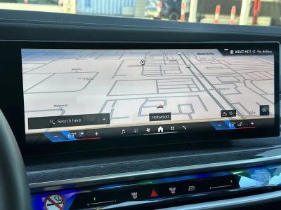 2025 BMW 7 Series — photo 19 view