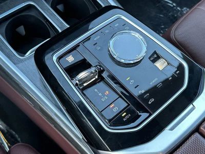 2025 BMW 7 Series — photo 21 view